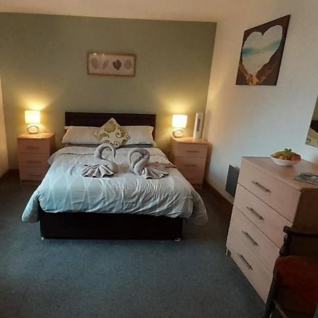 The Broads B&B With Private Shower Room And Wc Potter Heigham Exterior foto